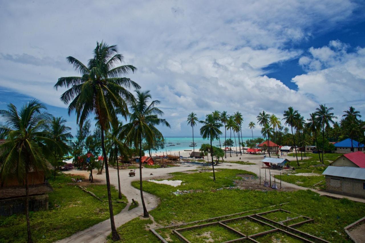 Meck'S Inn Lodge Nungwi Buitenkant foto